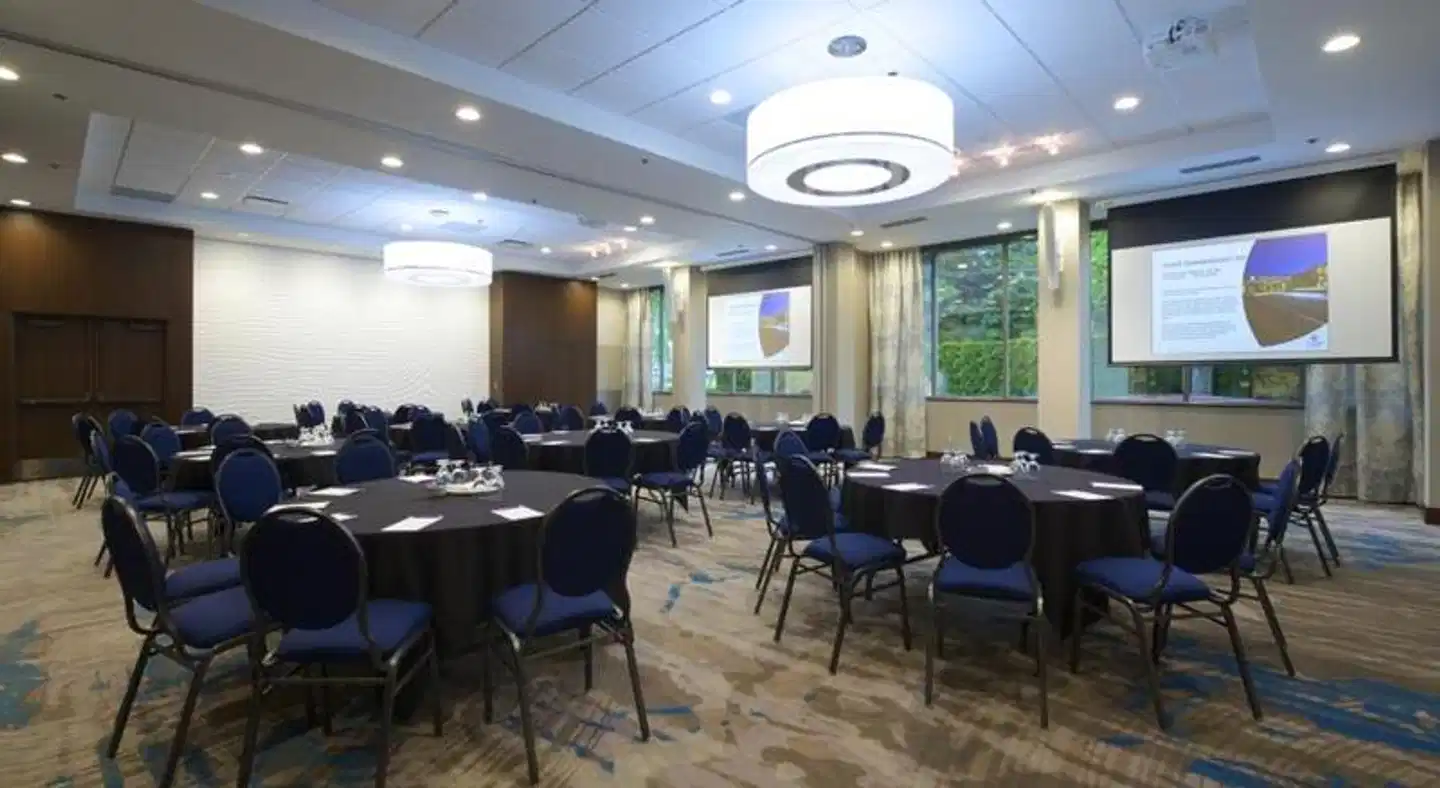 Coast Tsawwassen Inn Konferenz