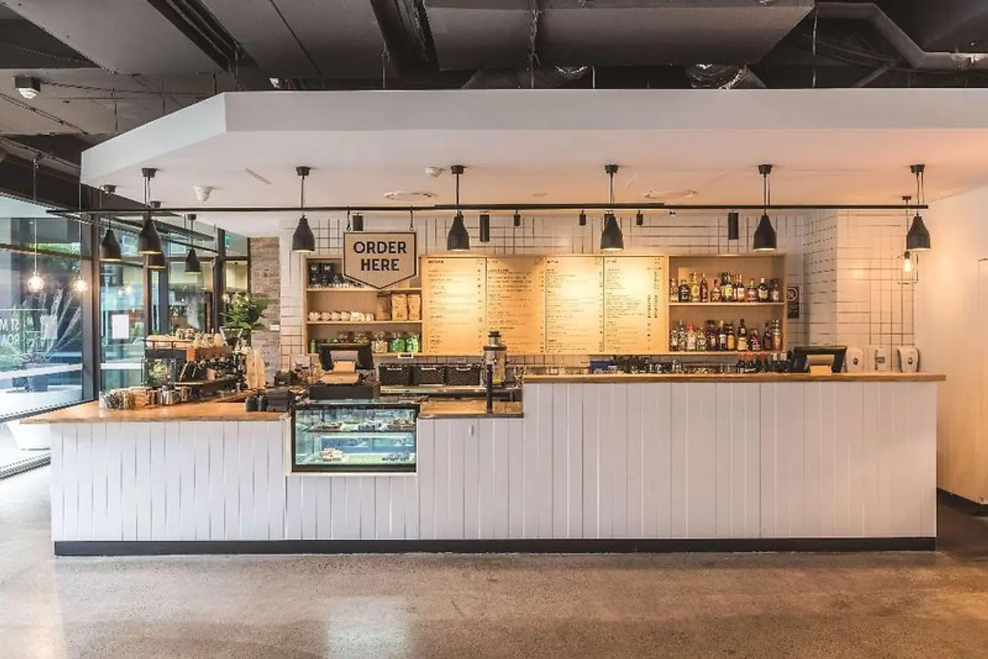 Adina Apartment Hotel Sydney Airport Bar