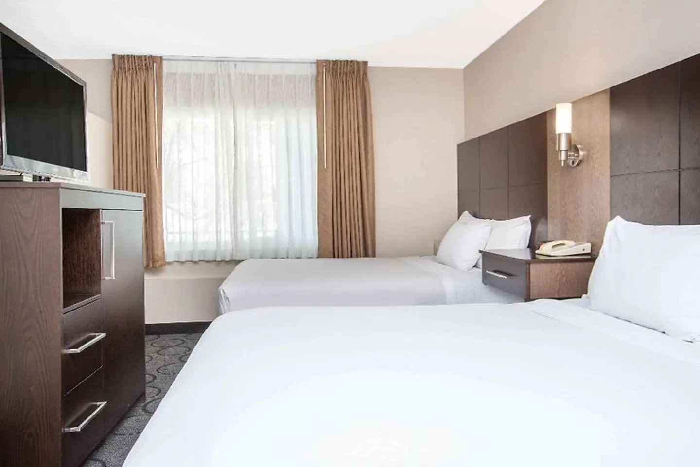 Baymont by Wyndham San Diego Downtown ROOM_EXAMPLE