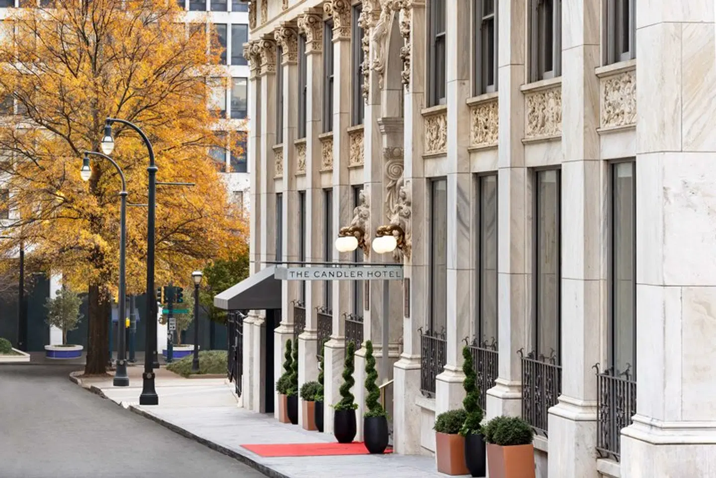 The Candler Hotel Atlanta, Curio Collection by Hilton EXTERIOR