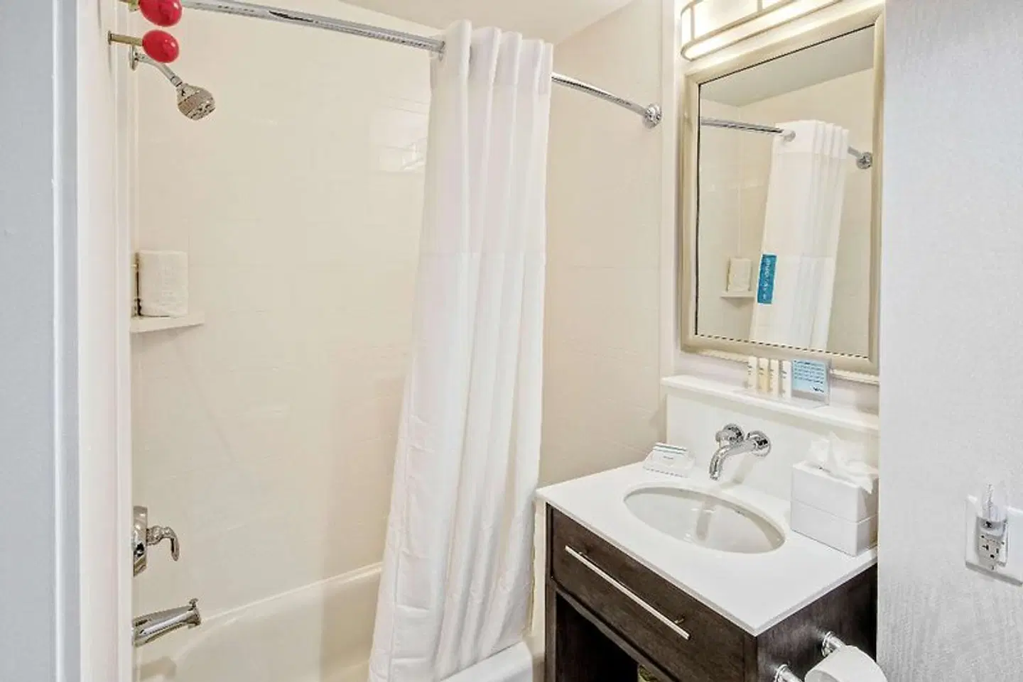 Hampton Inn Miami Beach - Mid Beach Badezimmer
