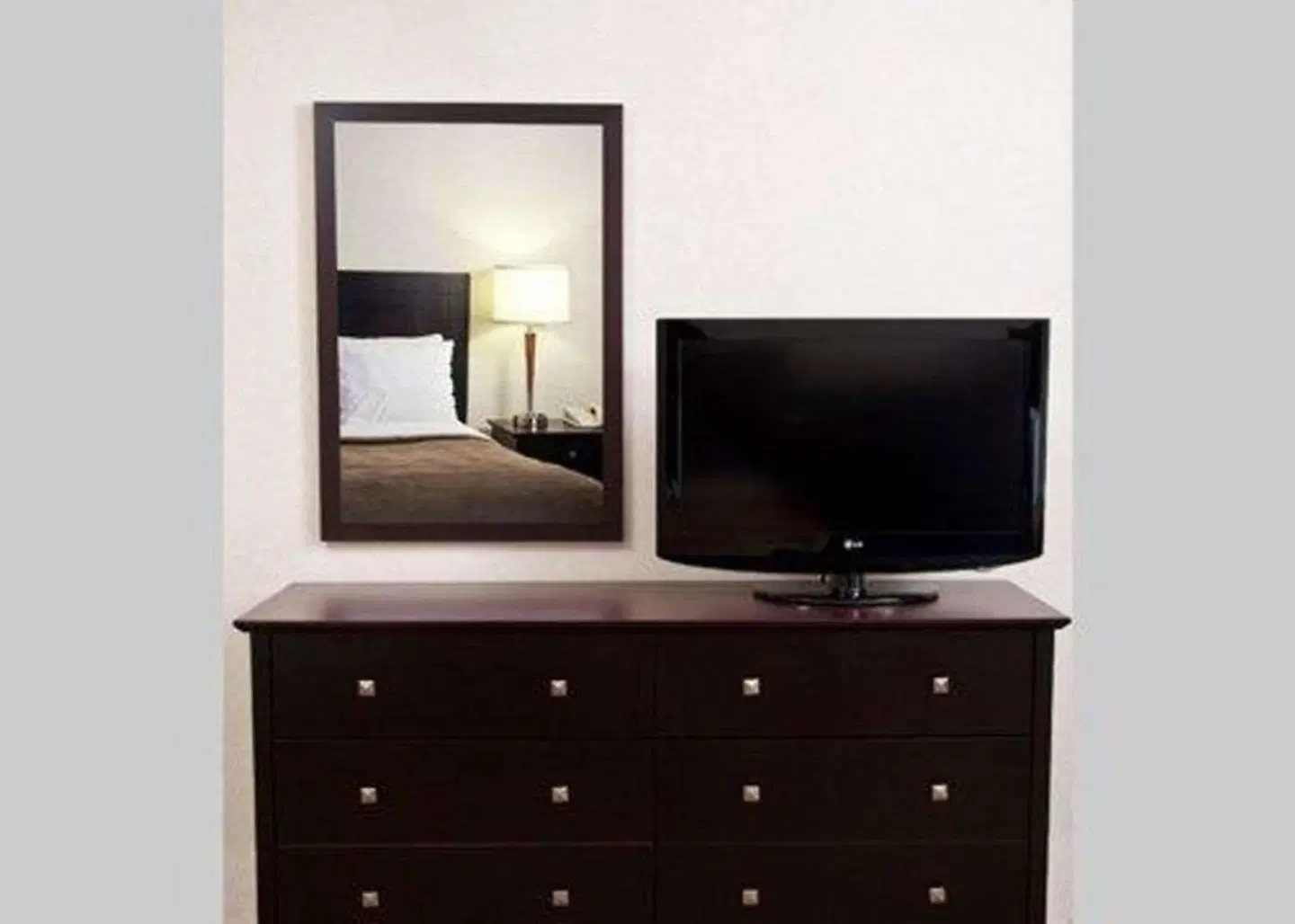 Quality Hotel Montreal East ROOM_EXAMPLE