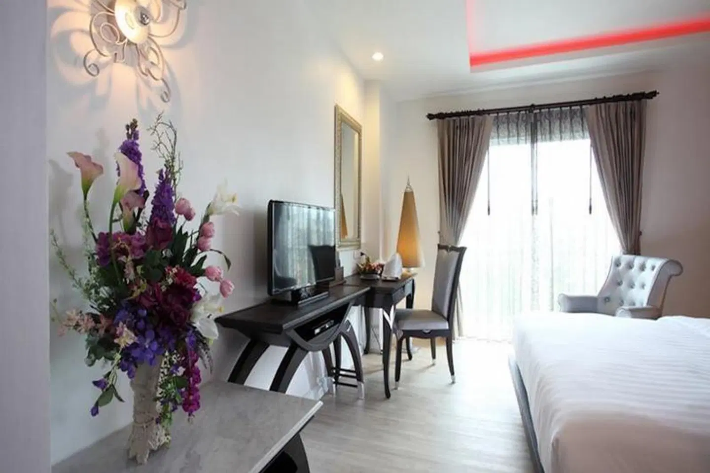 Chillax Resort ROOM_EXAMPLE