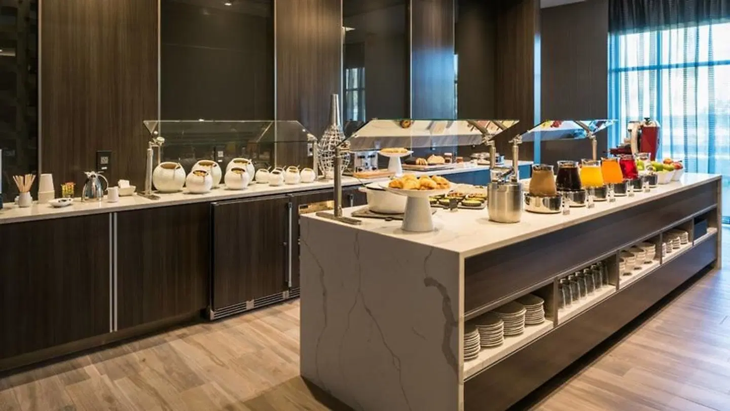 AC Hotel by Marriott Boston Cambridge Restaurant