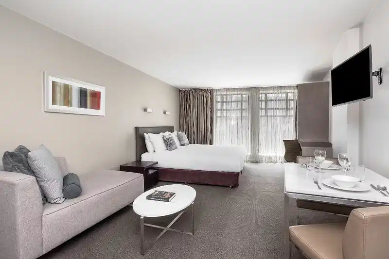 Collins – Hotelfoto