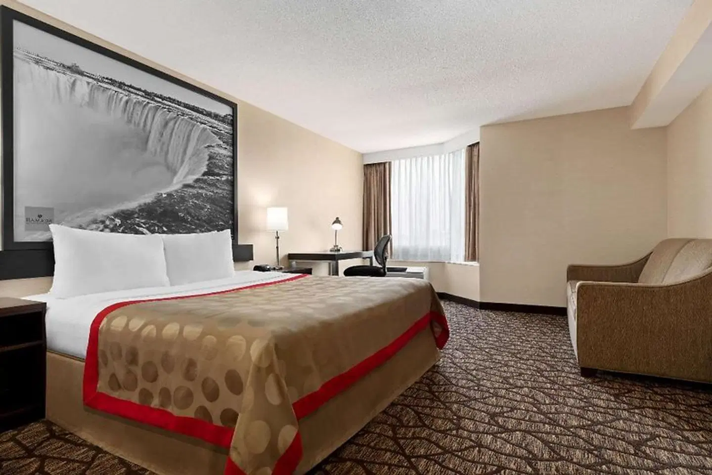 Ramada by Wyndham, Niagara Falls Near Fallsview District ROOM_EXAMPLE
