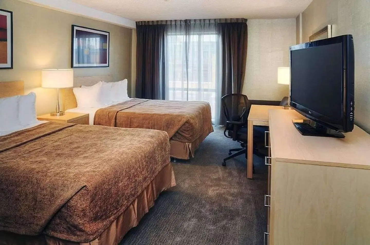 Quality Hotel Montreal East ROOM_EXAMPLE