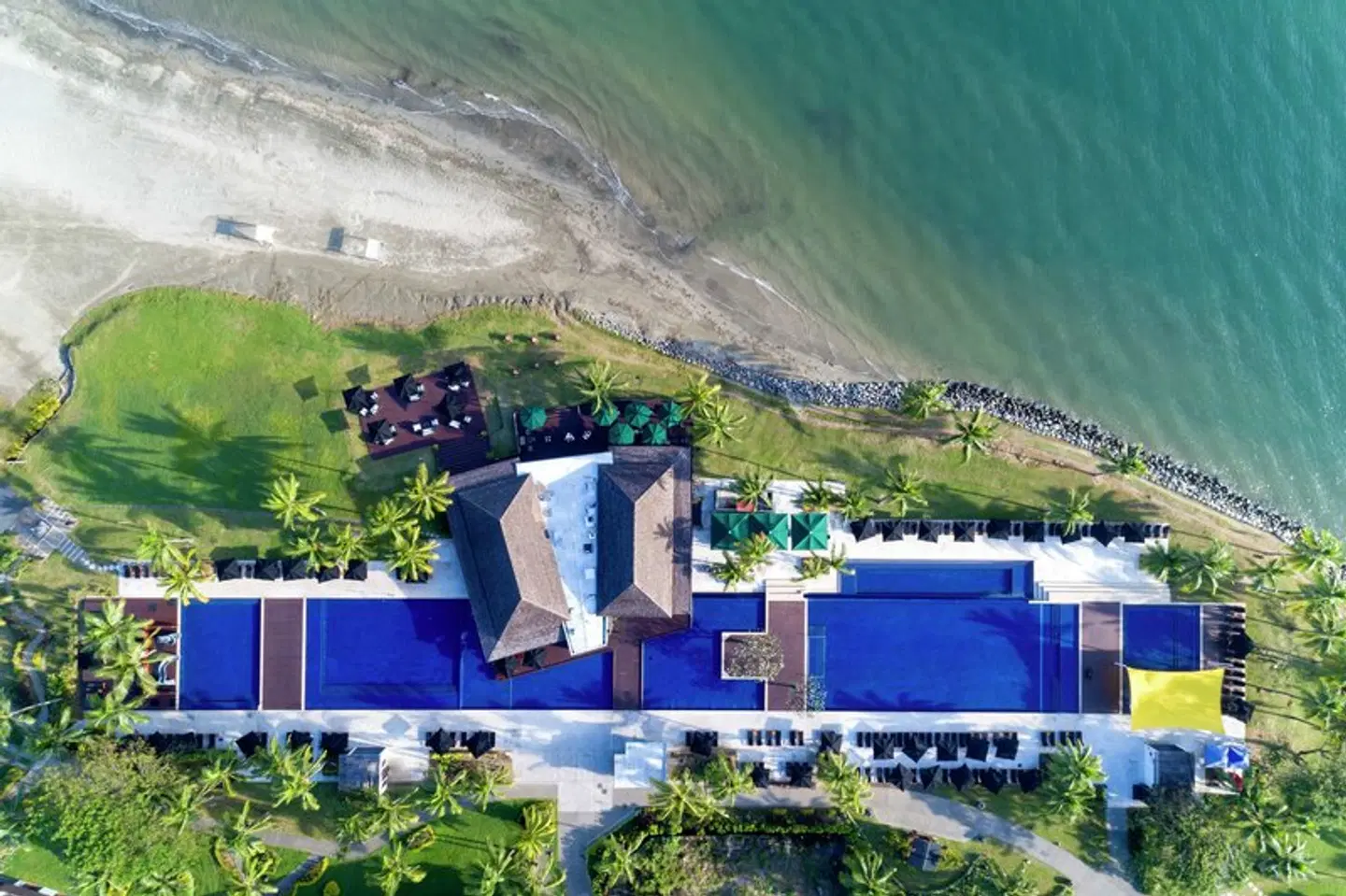 Hilton Fiji Beach Resort & Spa LANDSCAPE