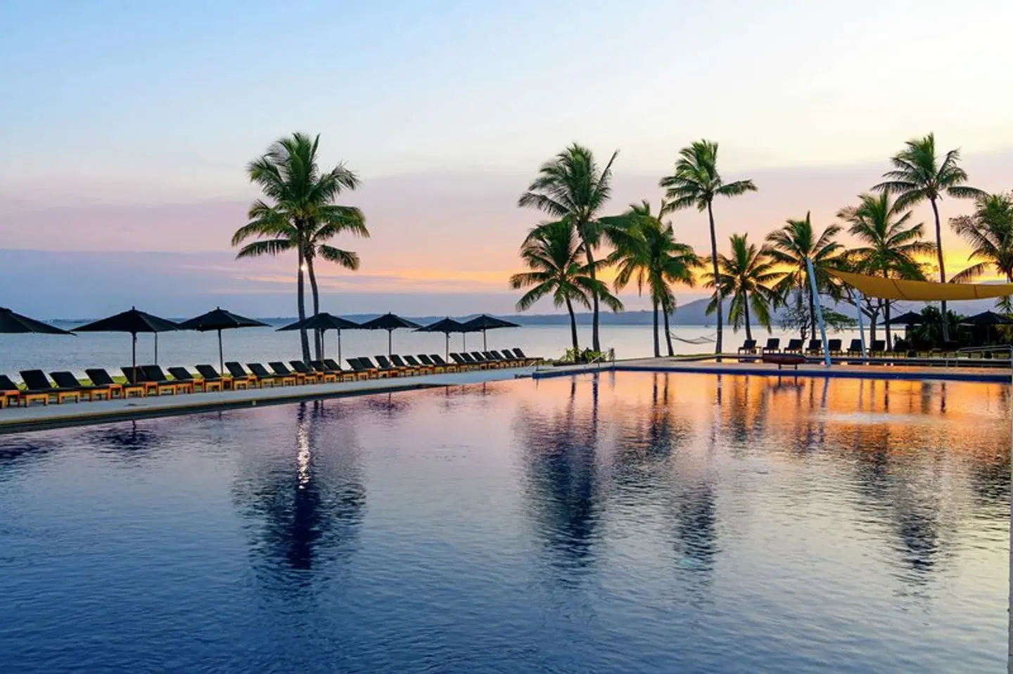 Hilton Fiji Beach Resort & Spa OUTDOOR_POOL