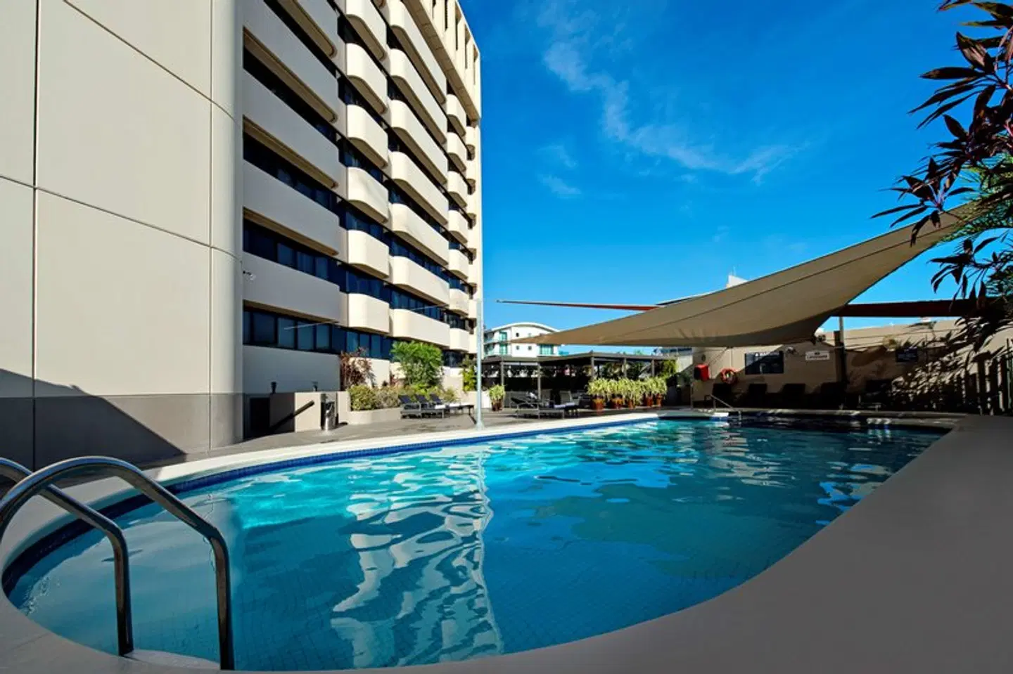 Hilton Darwin OUTDOOR_POOL