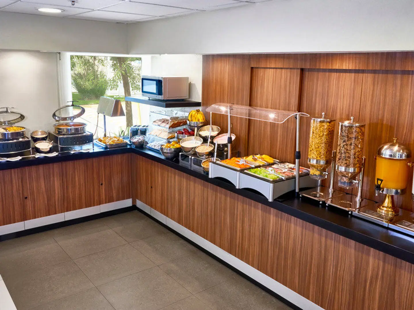 City Express by Marriott Lazaro Cardenas Restaurant