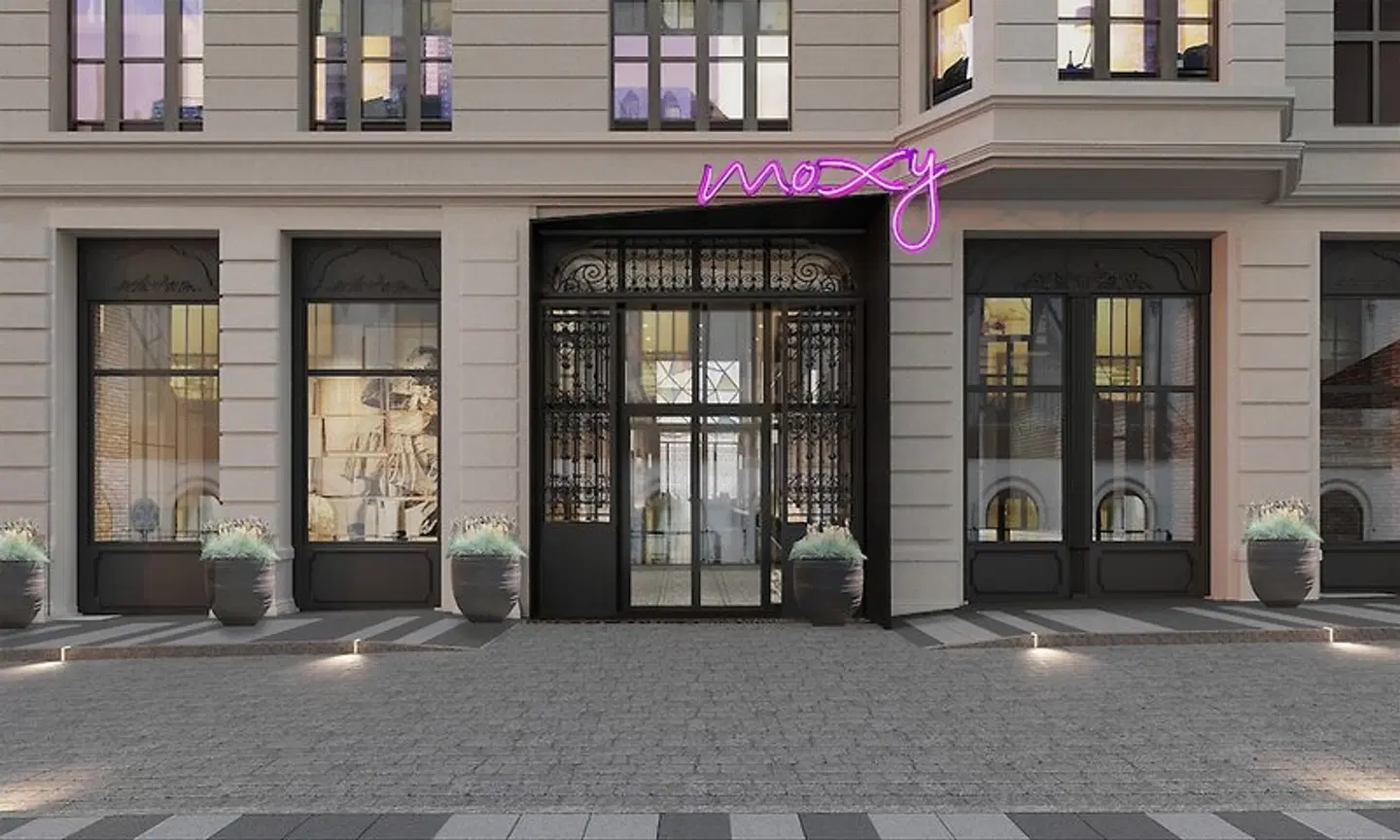 Moxy Istanbul Taksim EXTERIOR