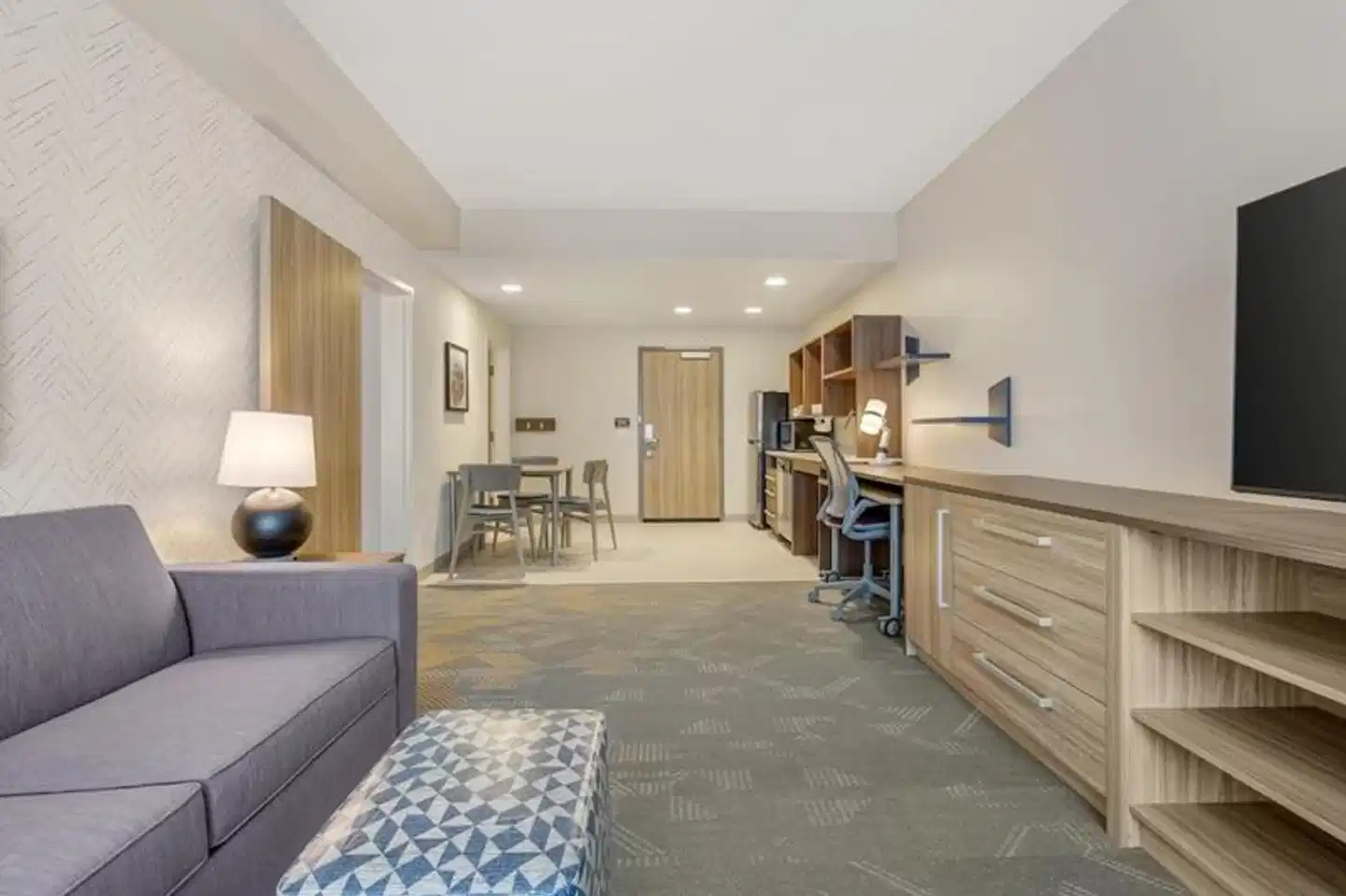 Home2 Suites By Hilton Bozeman Four Corners Lobby