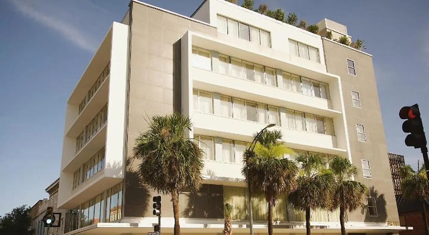 Municipal Grand EXTERIOR