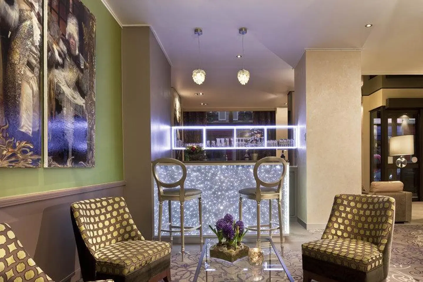 Best Western Anjou Lafayette Bar