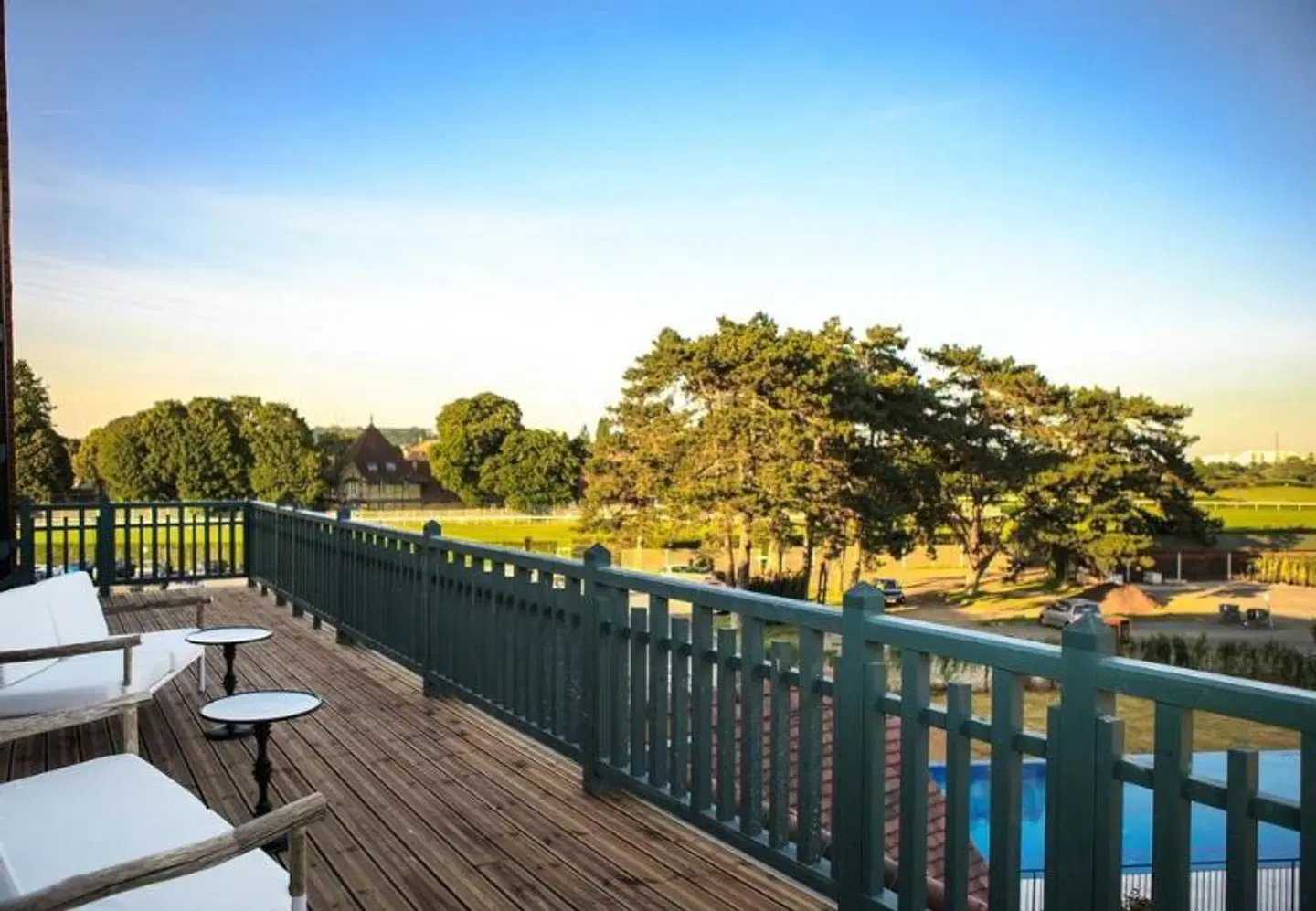 Renaissance Paris Hippodrome de St. Cloud Hotel Terrasse