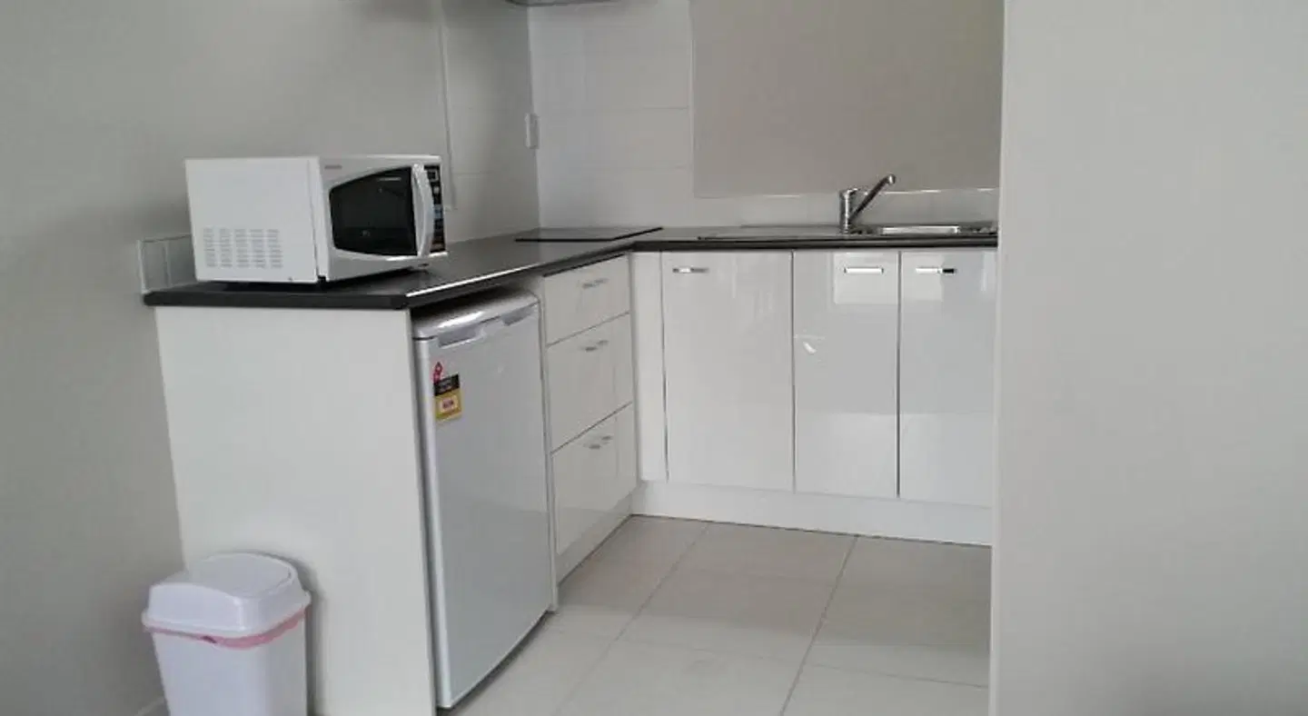 319 Addington Motel ROOM_EXAMPLE