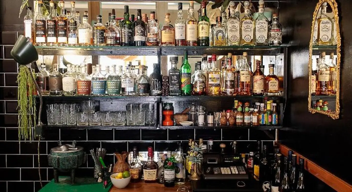 Alabama Hotel Hobart Bar