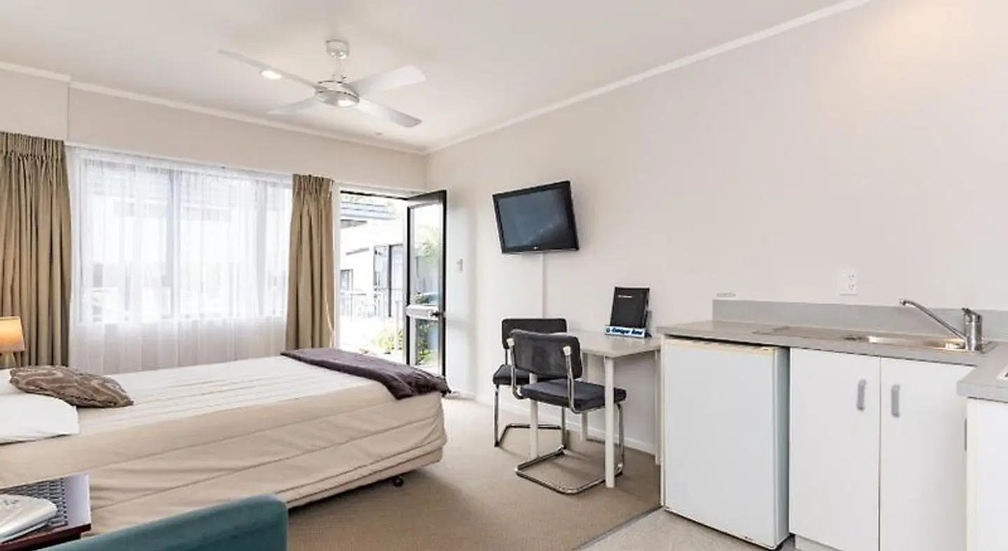 Outrigger Motel ROOM_EXAMPLE