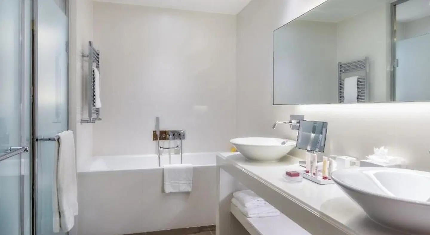 Monte-Carlo Bay Hotel & Resort Badezimmer