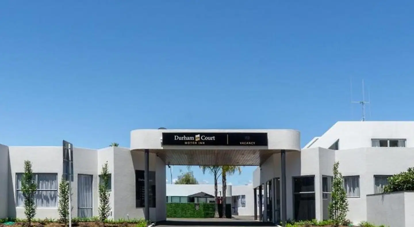 Durham Motor Inn EXTERIOR