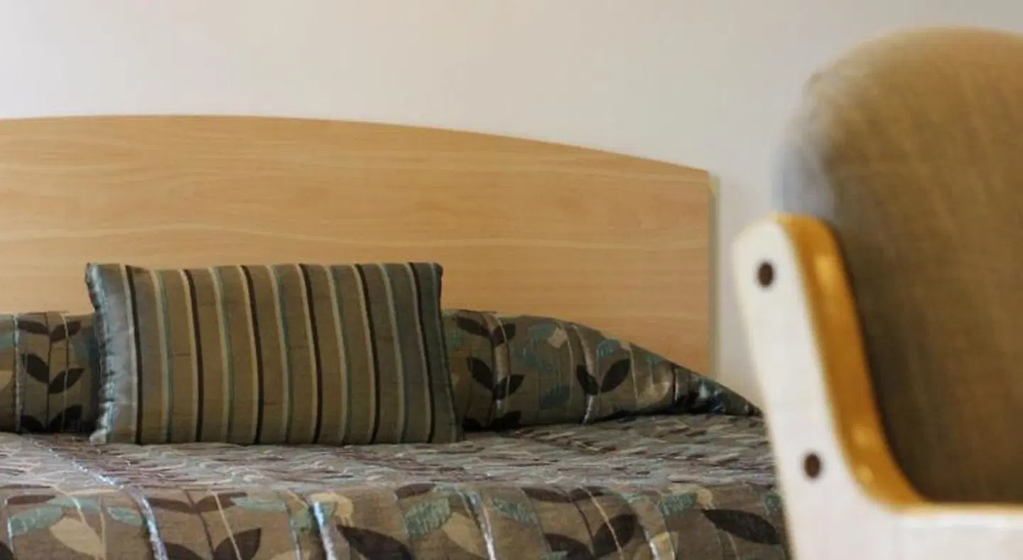 Greenlane Manor Motel ROOM_EXAMPLE