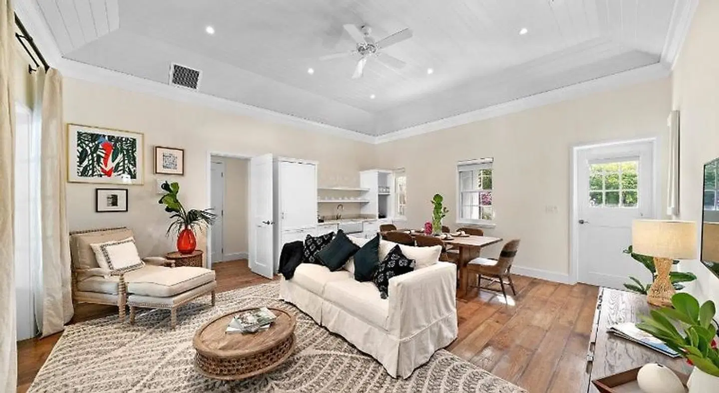 Pink Sands LOUNGE_LOBBY