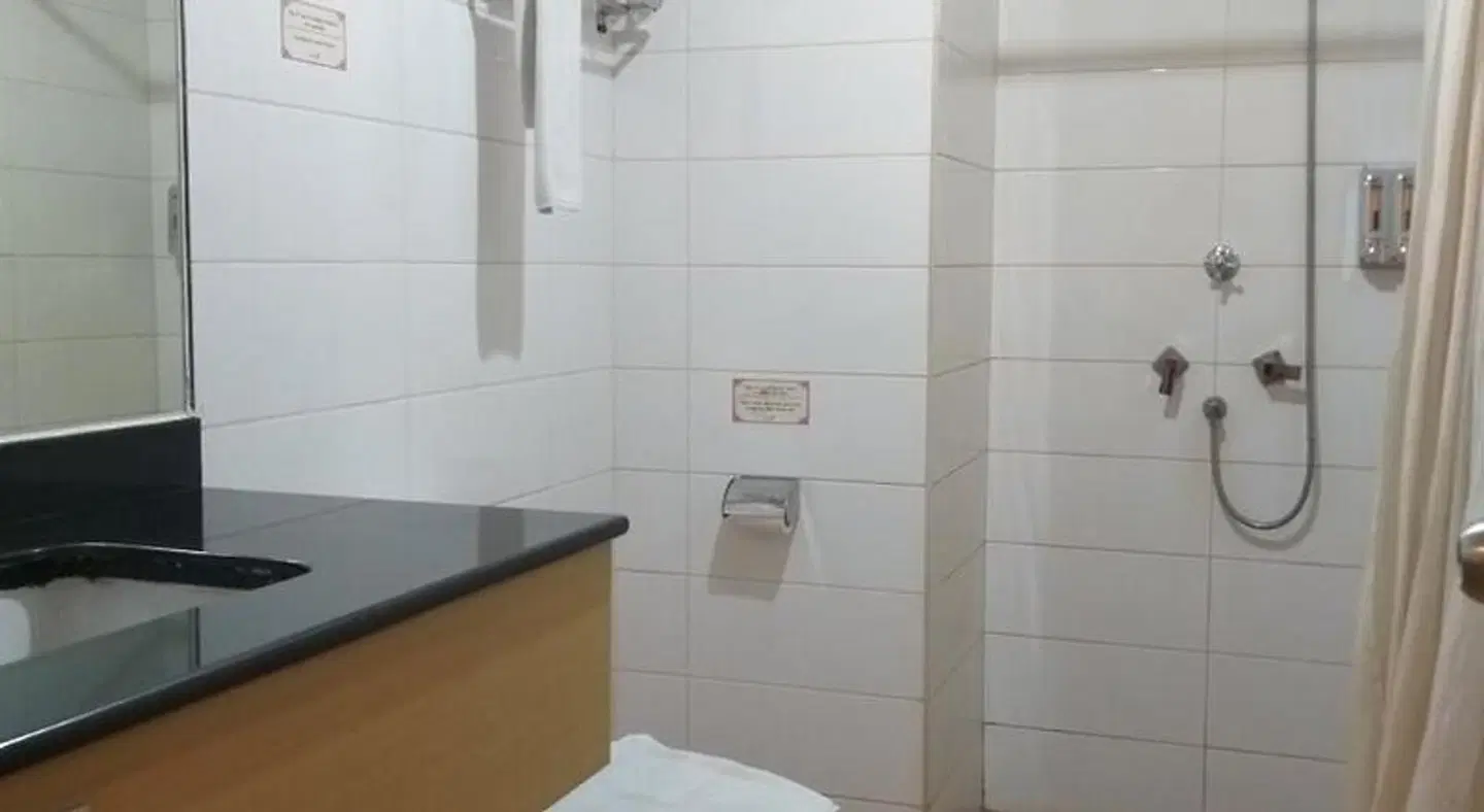 D'Grande Hotel Badezimmer