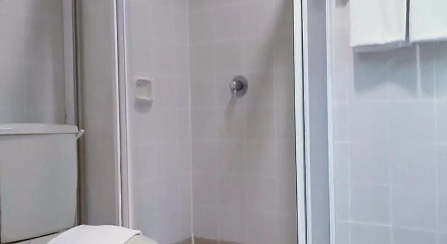 Sutra Beach Resort, Terengganu Badezimmer