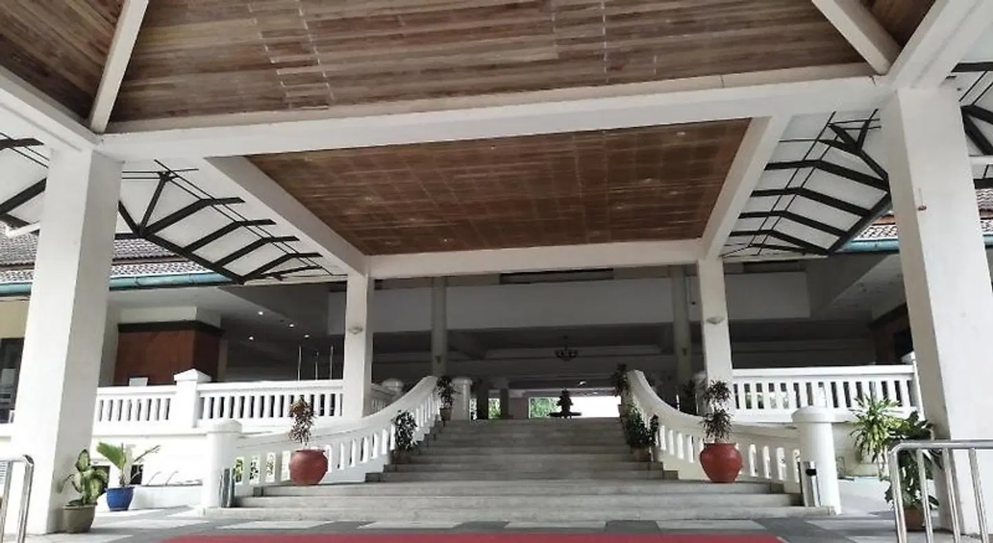 The Orient Star Resort Lumut Bar