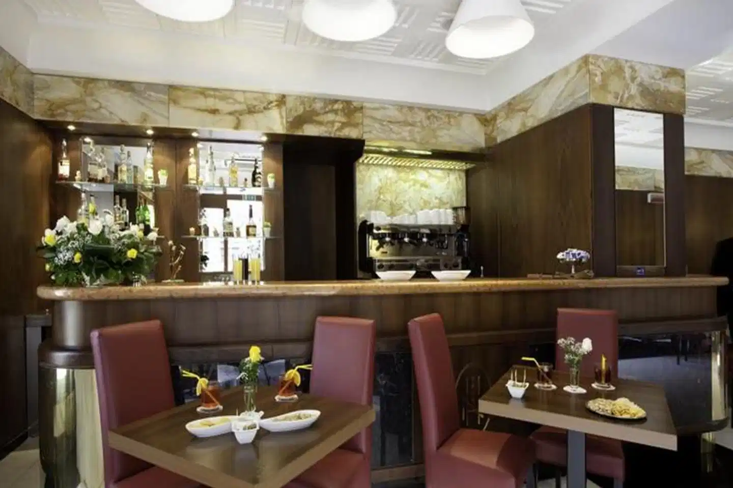 Naples BAR