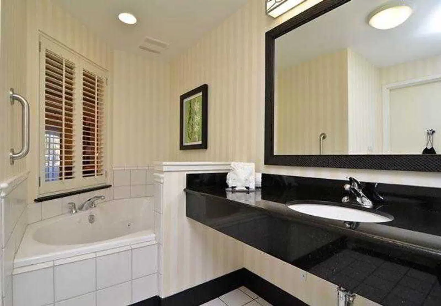 Fairfield Inn & Suites by Marriott Santa Cruz - Capitola Badezimmer