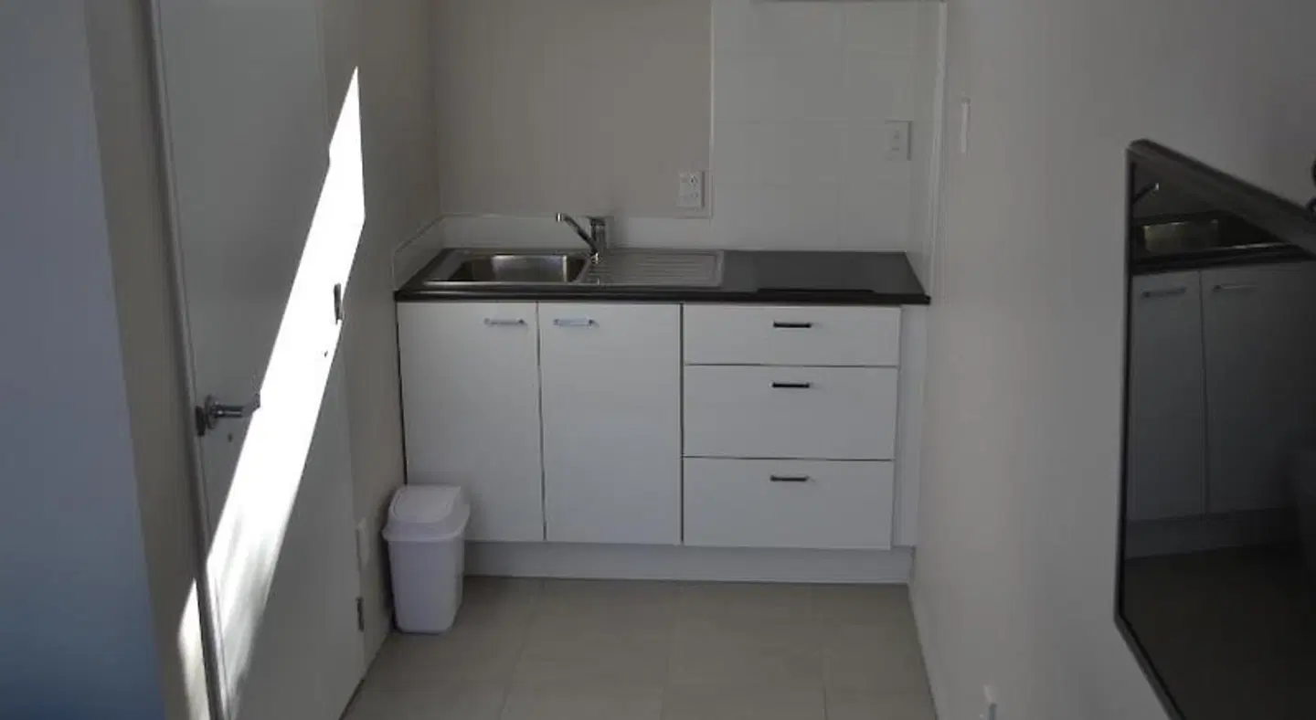 319 Addington Motel ROOM_EXAMPLE