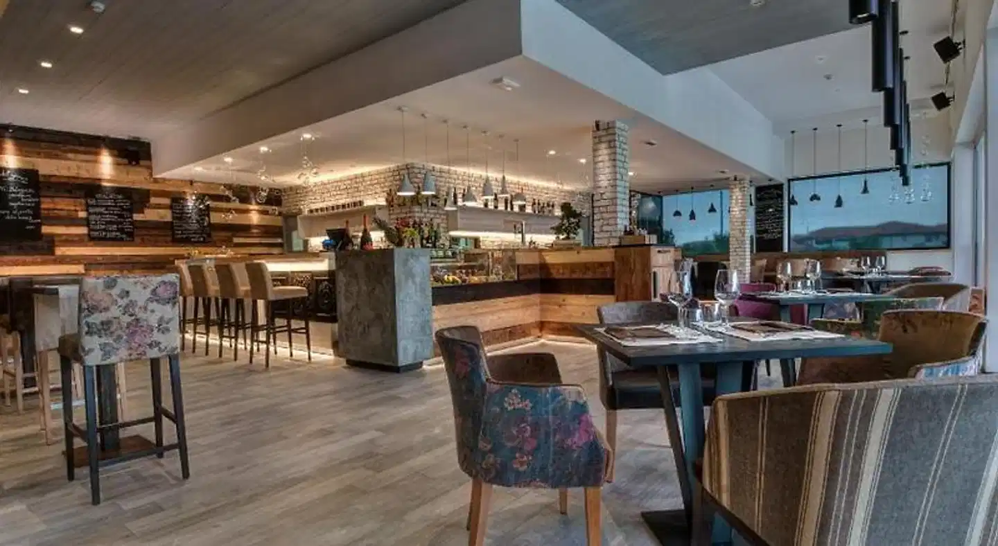 Esplanade Tergesteo Bar