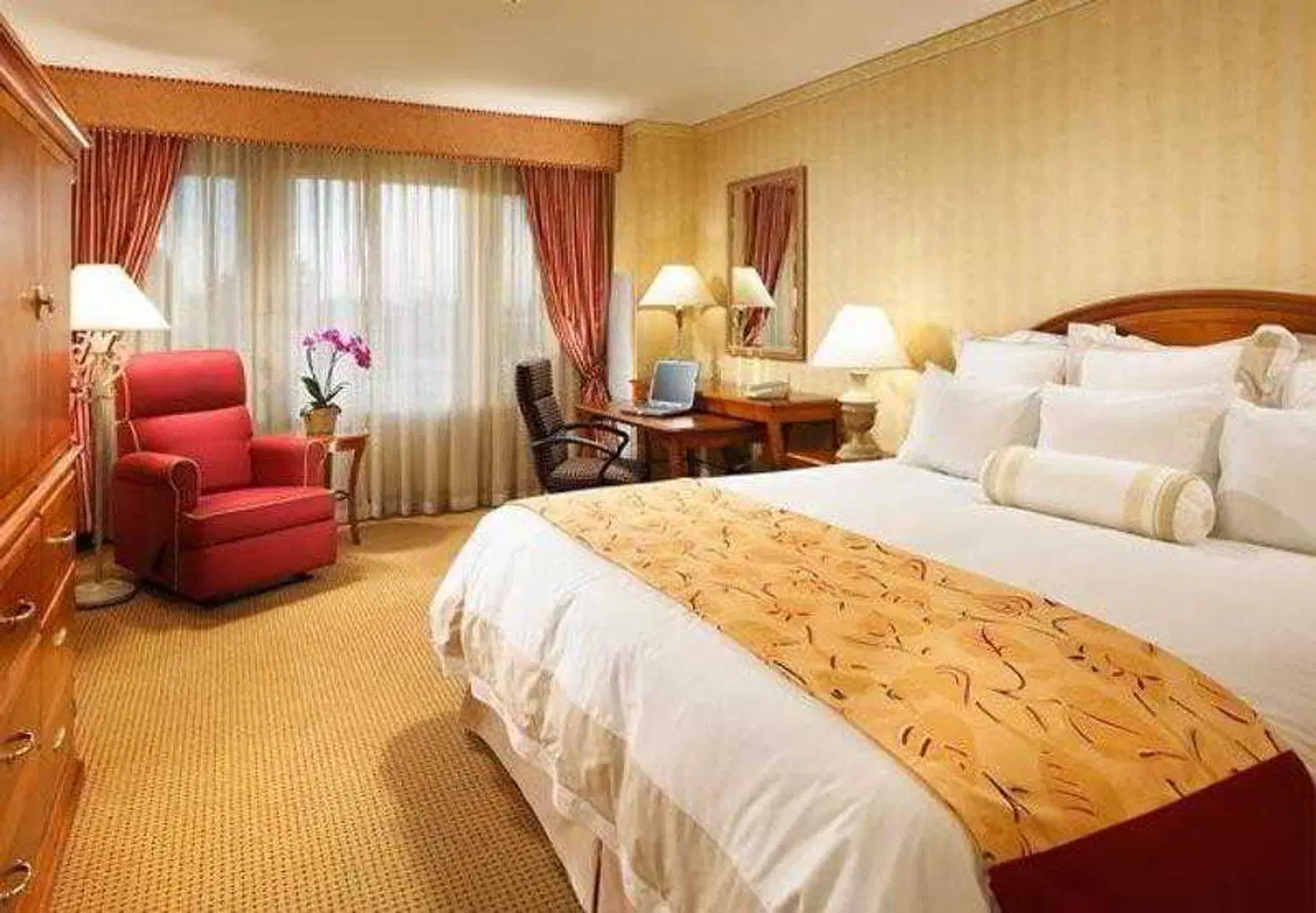 San Mateo Marriott San Francisco Airport ROOM_EXAMPLE