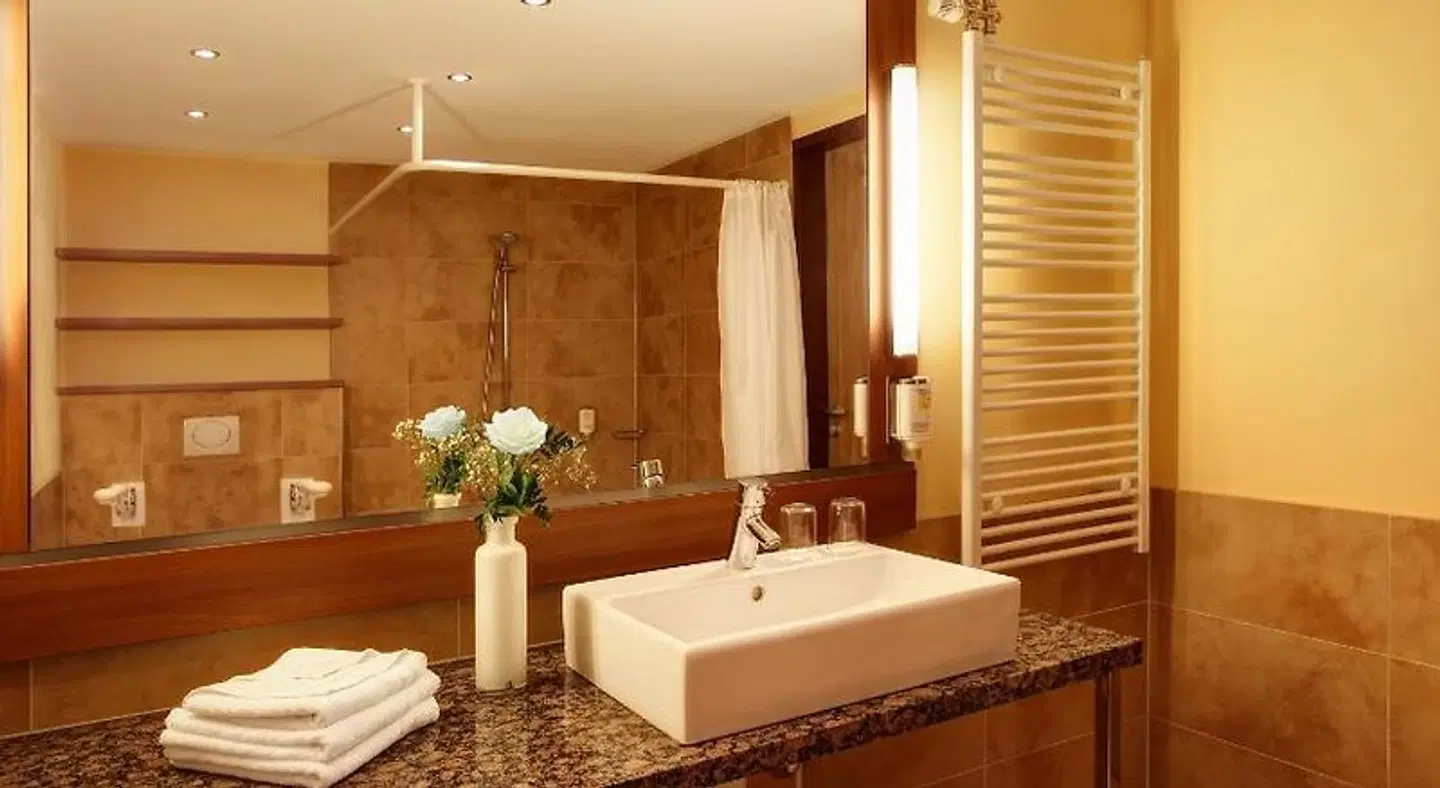 TUI BLUE Fleesensee BATHROOM