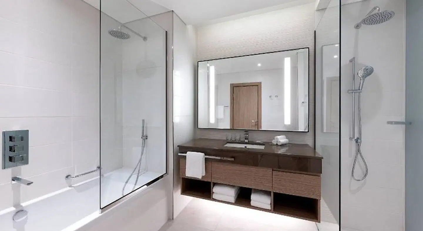 Residence Inn by Marriott Al Jaddaf BATHROOM