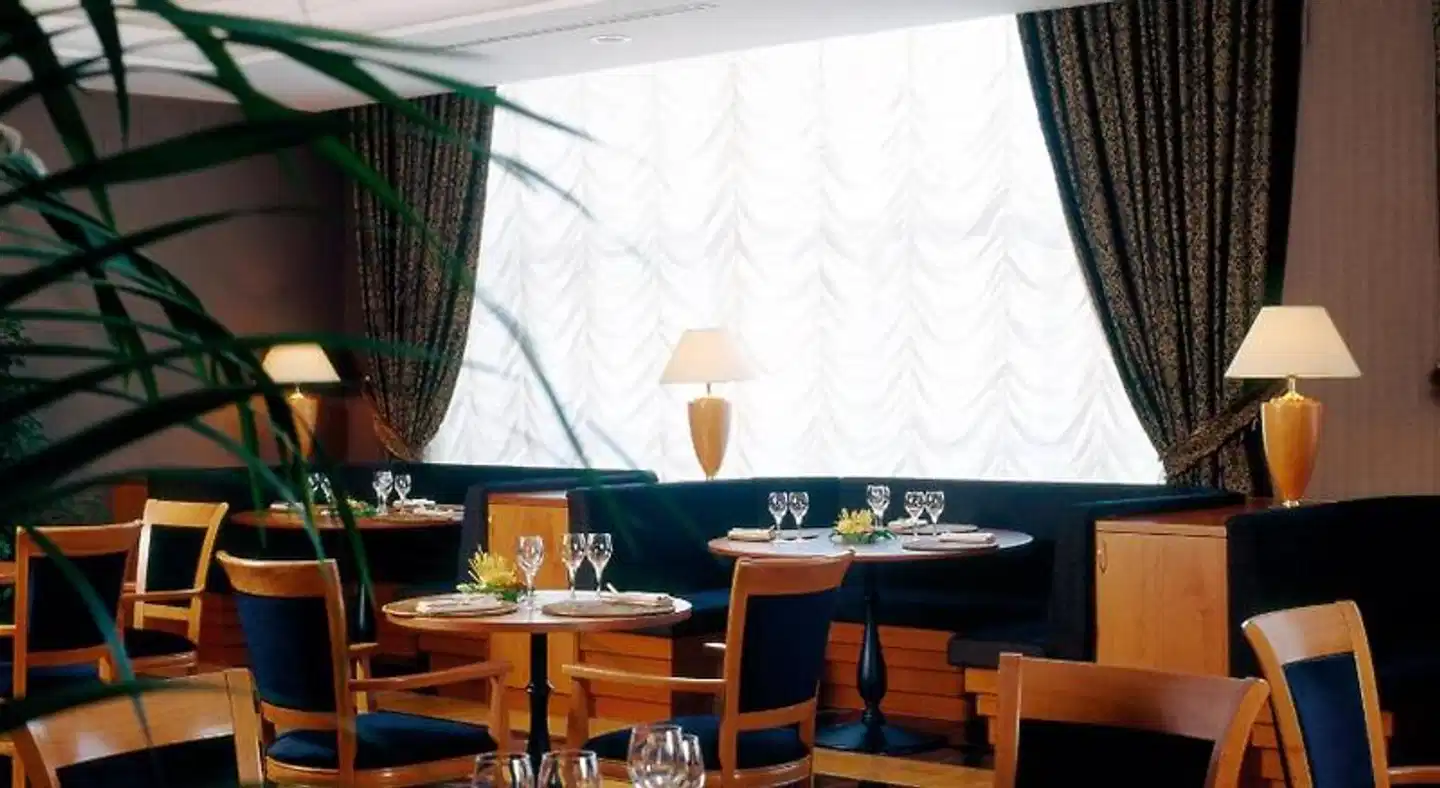 Ramada Naples Restaurant