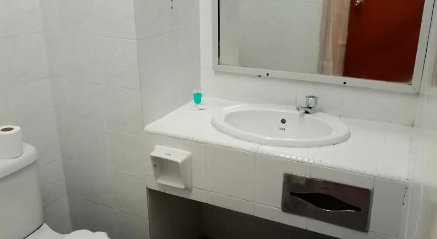 Seri Malaysia BATHROOM