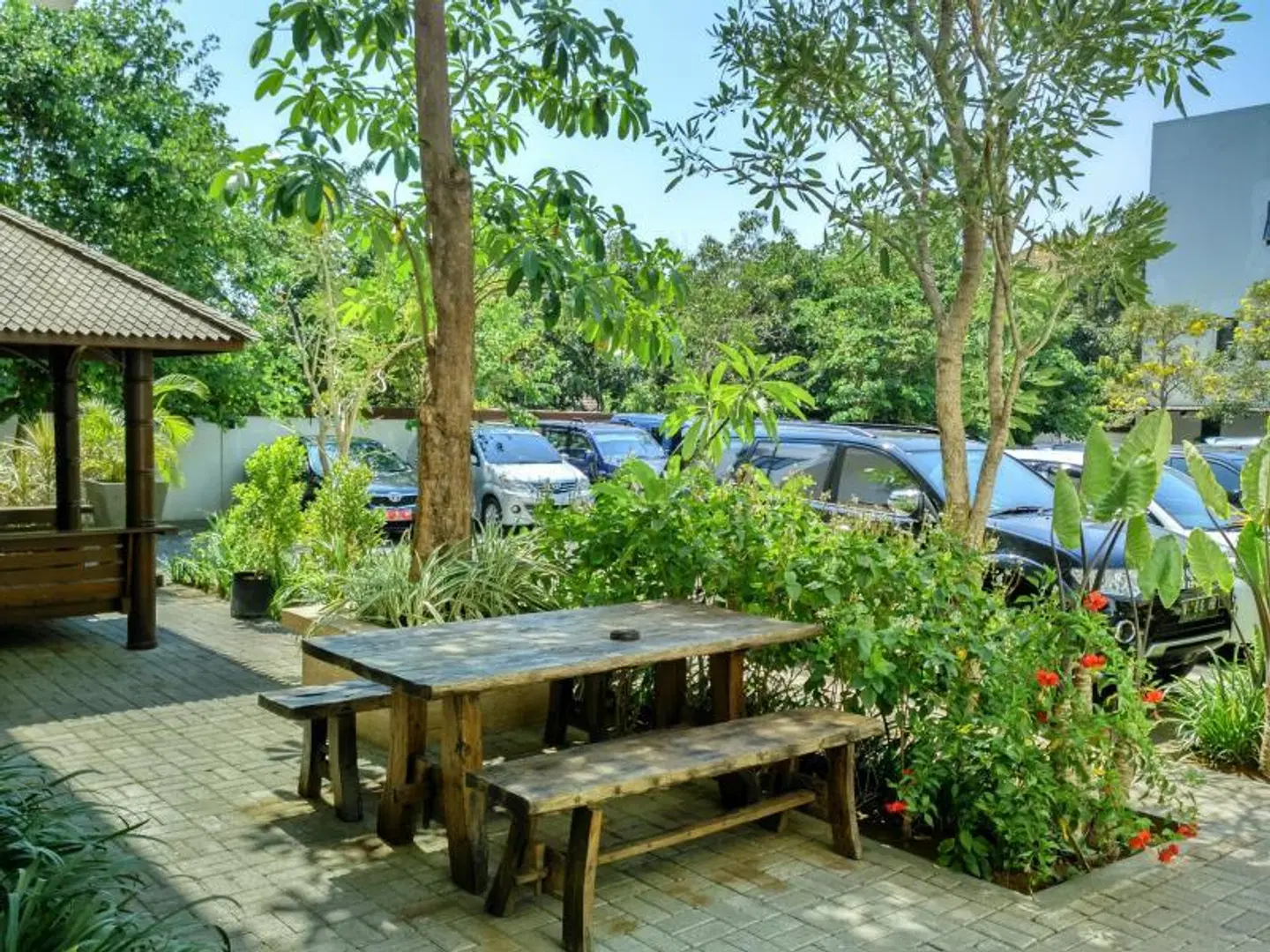 Hotel Transit Pasuruan GARDEN