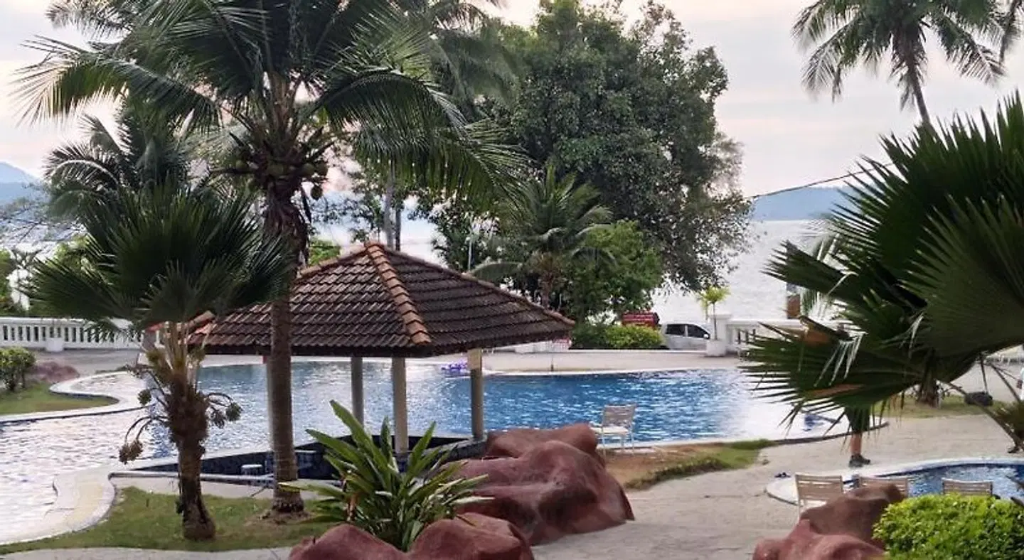 The Orient Star Resort Lumut OUTDOOR_POOL