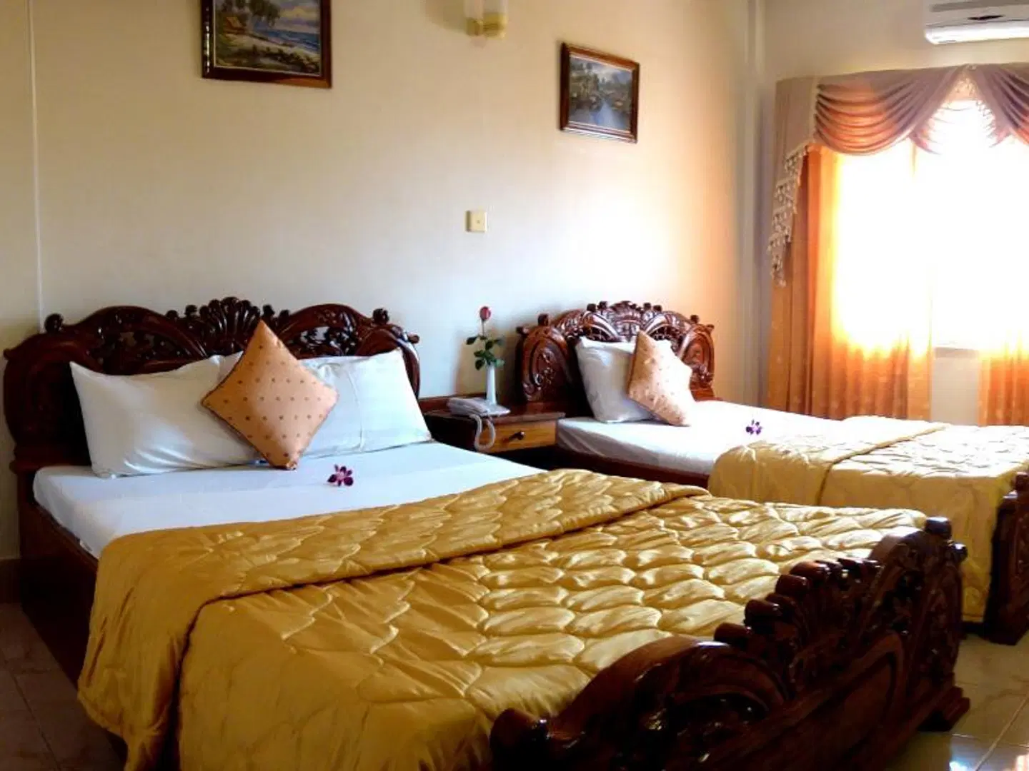 Asia Hotel ROOM_EXAMPLE
