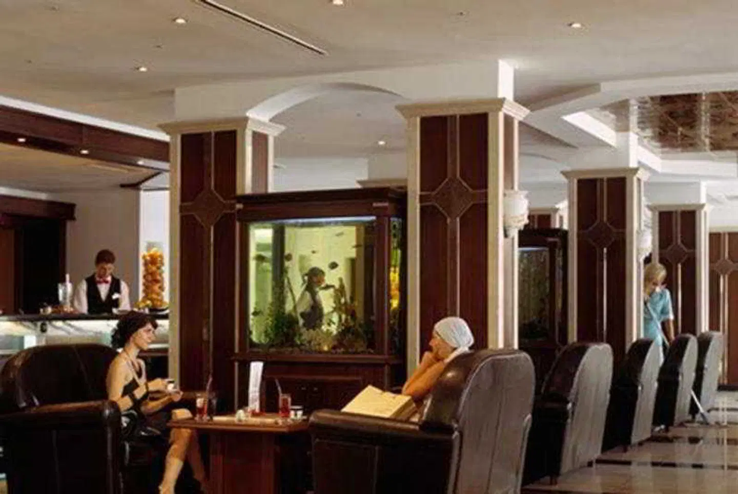 Royal Palace Helena Sands LOUNGE_LOBBY