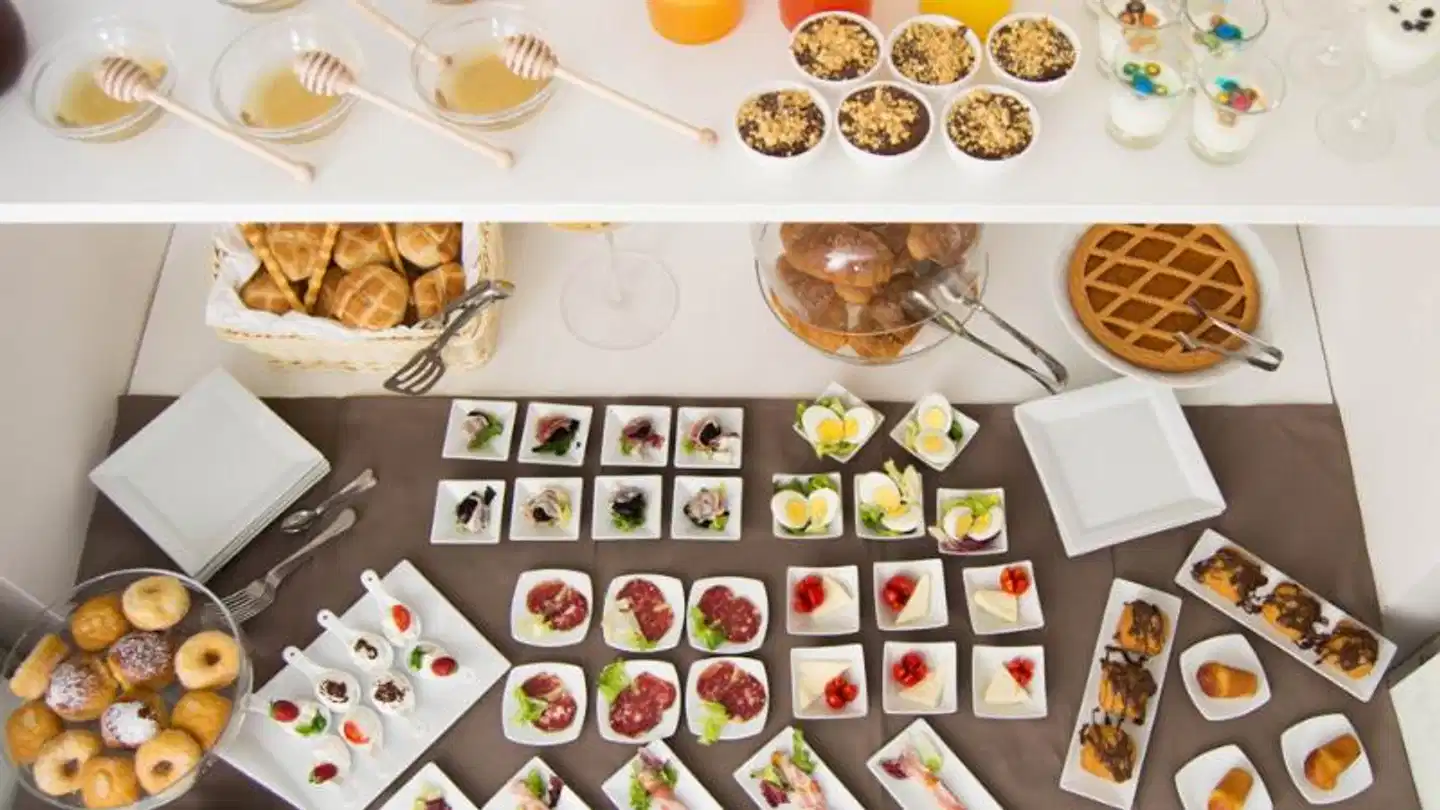 Hotel Santa Brigida PERSON