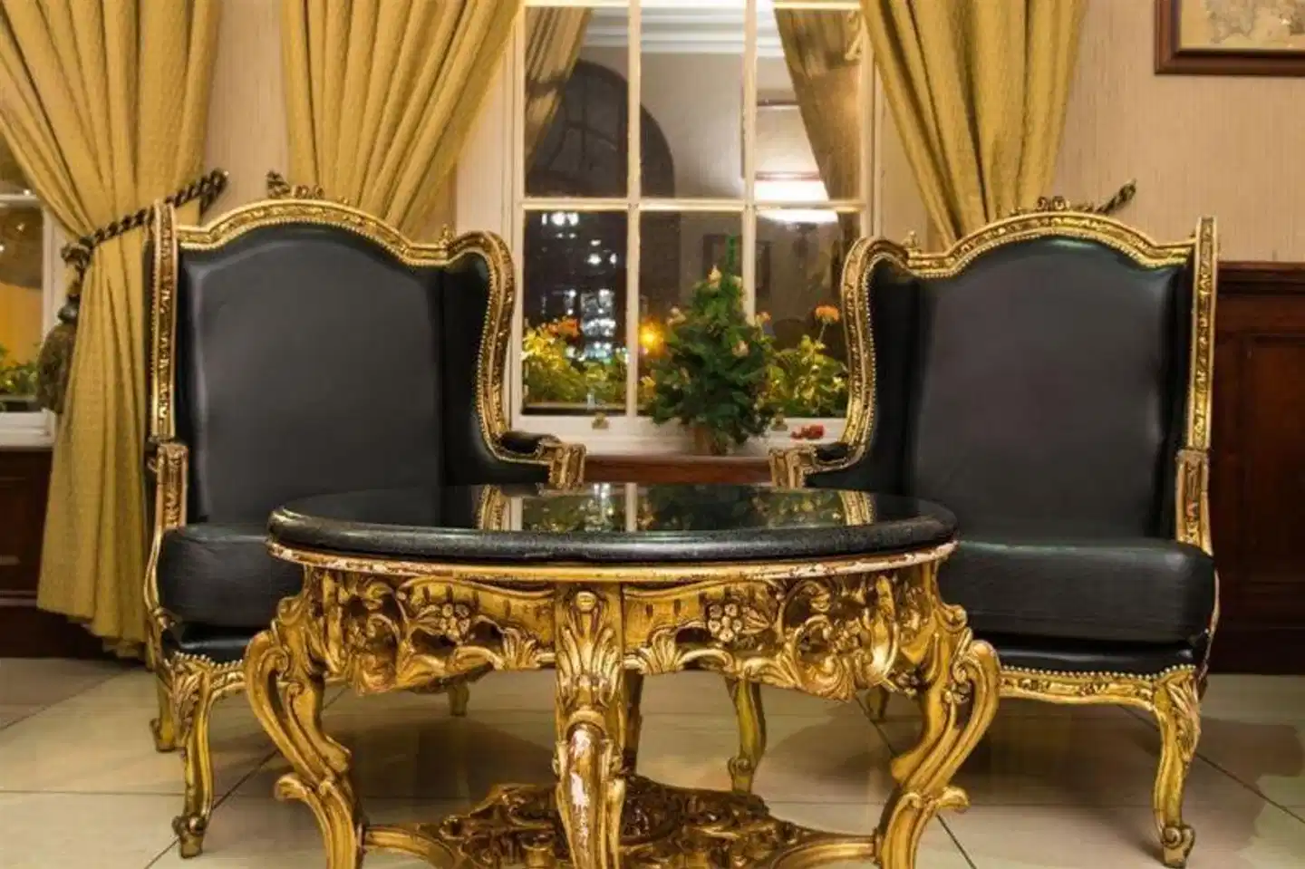 Russell Court Lobby