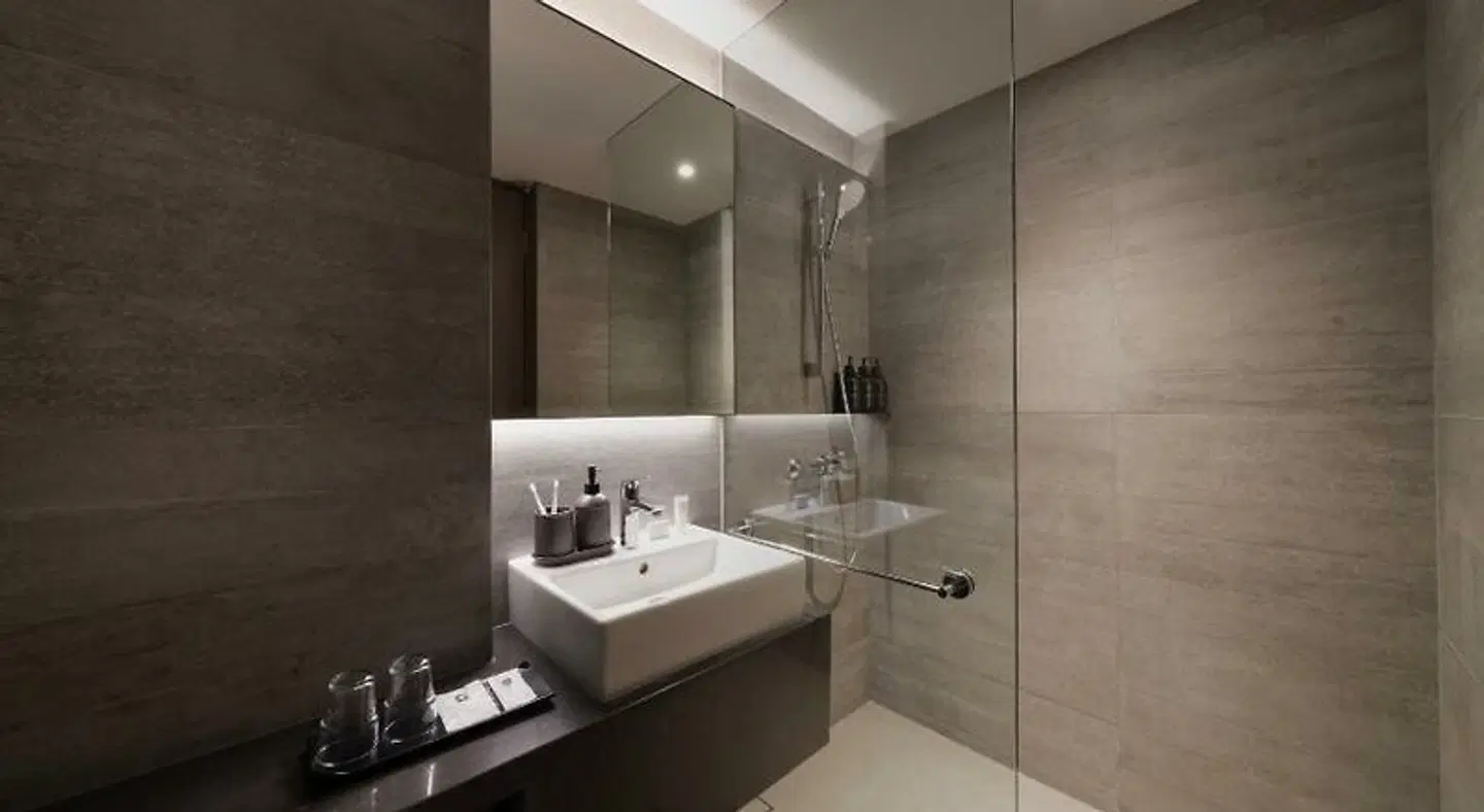 30 Bencoolen Badezimmer