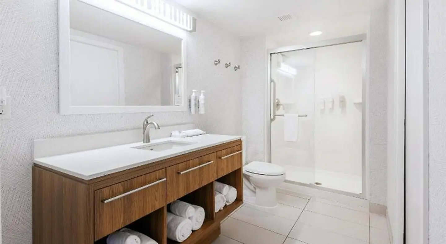 Home2 Suites by Hilton Gillette Badezimmer