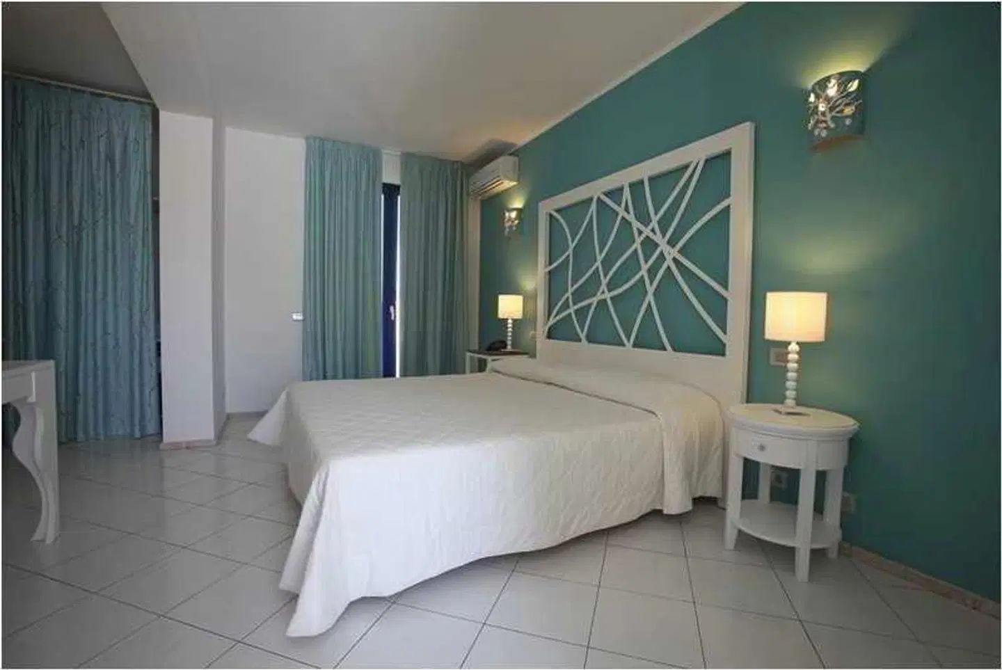 Hotel Cutimare ROOM_EXAMPLE