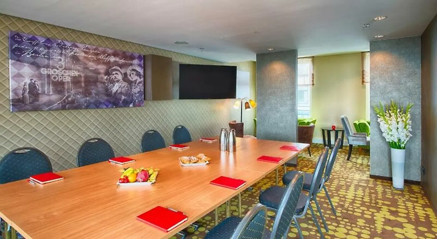Leonardo Hotel Berlin Mitte ROOM_EXAMPLE