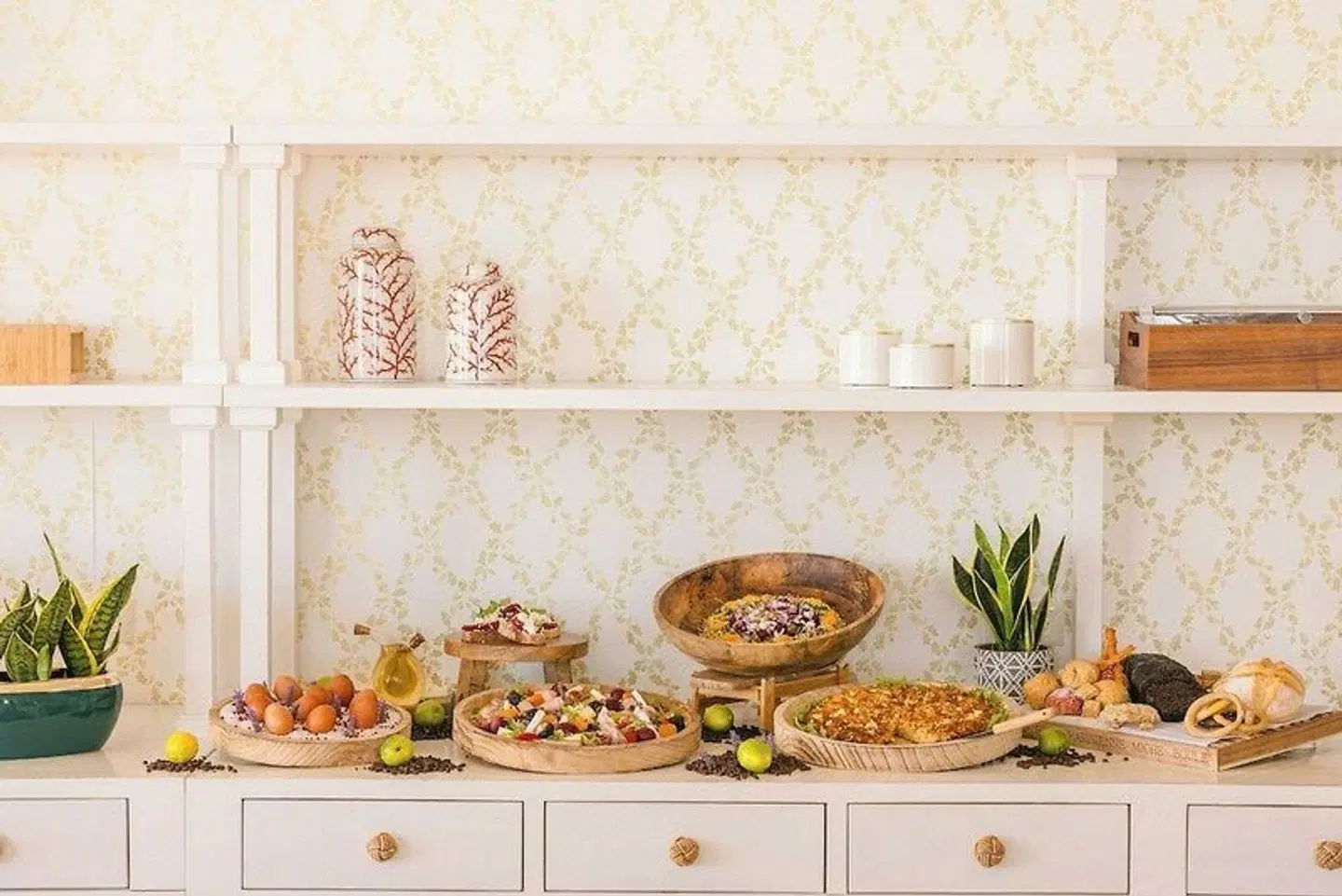 Thalassa Hotel Restaurant